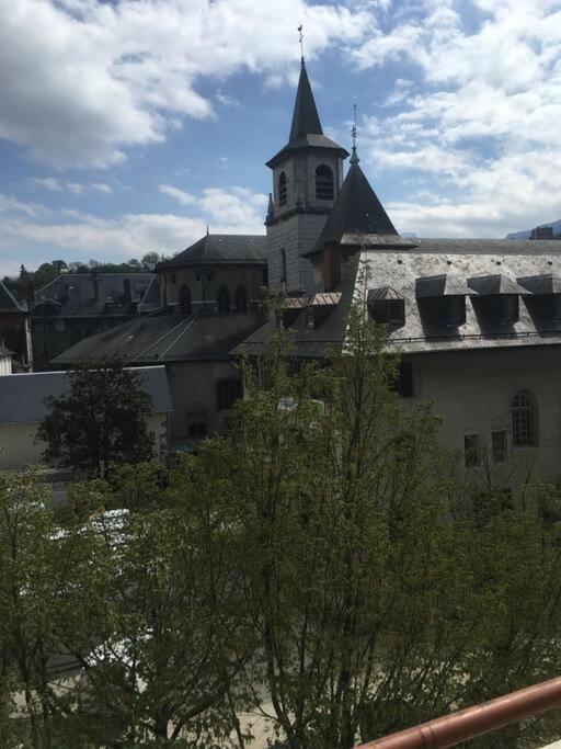 Ferienwohnung Ma Terrasse Sur Le Musee Chambéry Exterior foto